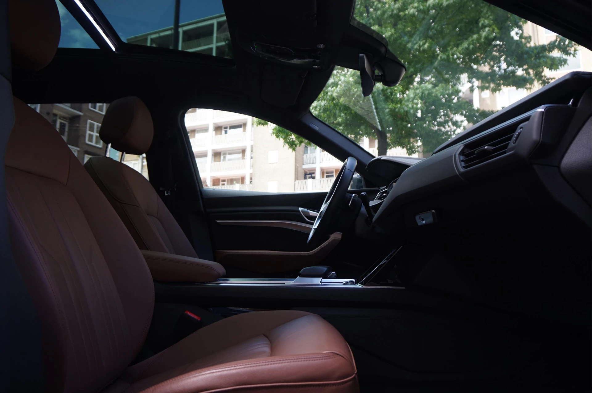 Hoofdafbeelding Audi e-tron