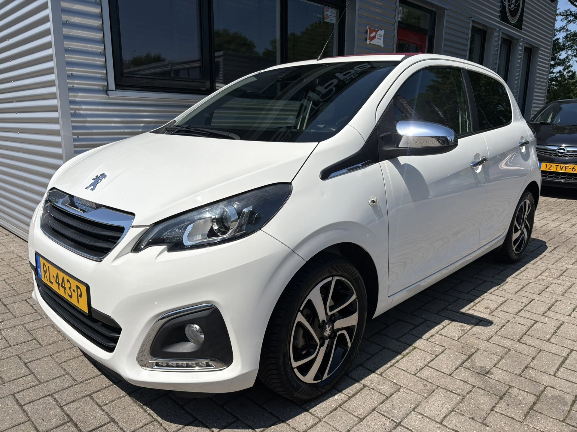 Hoofdafbeelding Peugeot 108