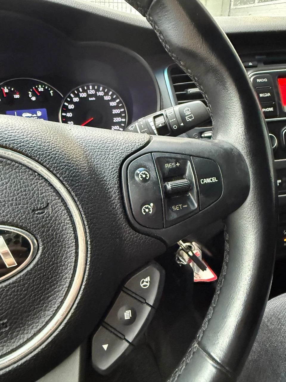 Hoofdafbeelding Kia Carens