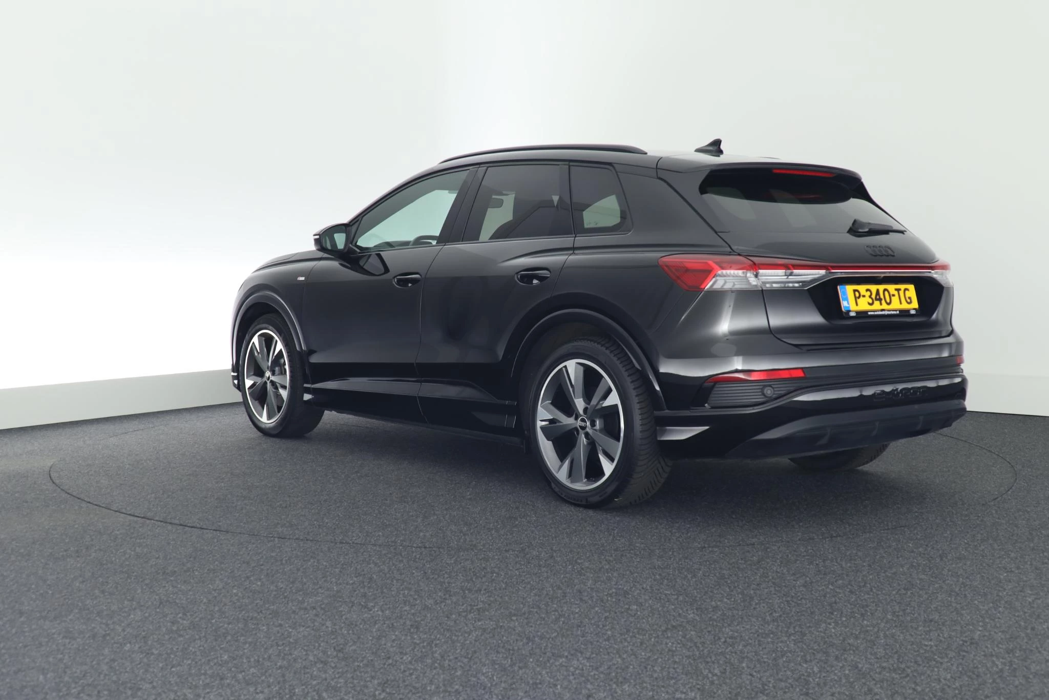 Hoofdafbeelding Audi Q4 e-tron