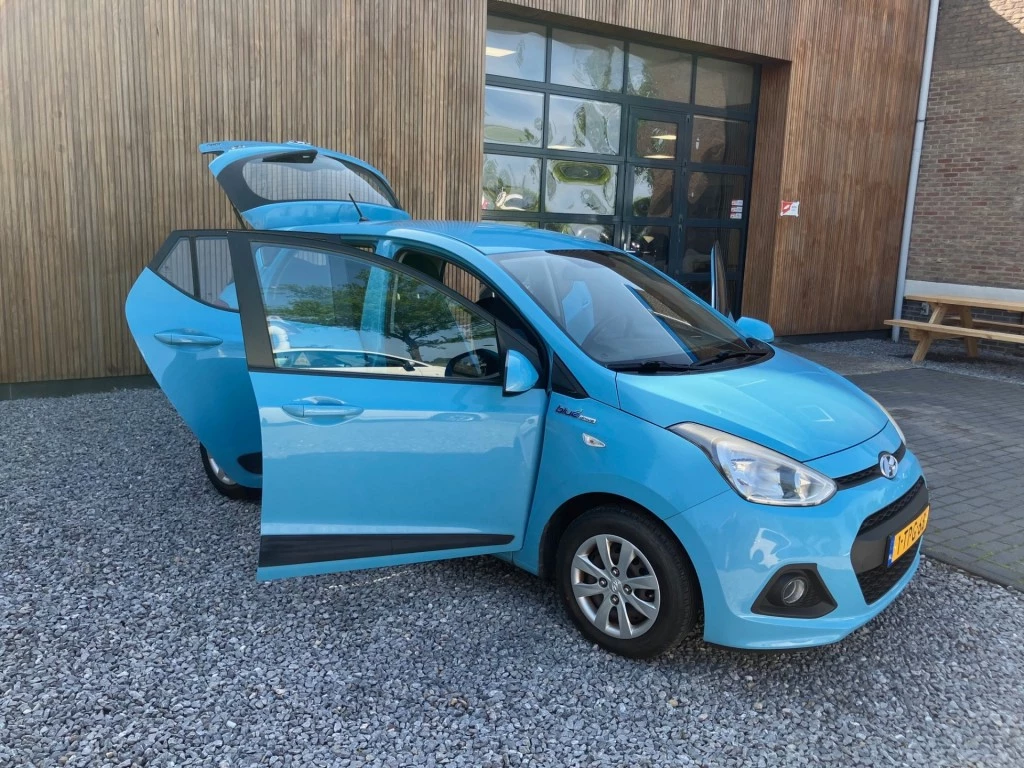 Hoofdafbeelding Hyundai i10