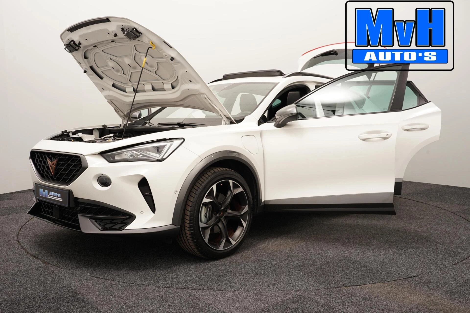 Hoofdafbeelding CUPRA Formentor