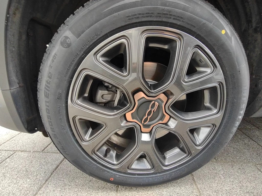 Hoofdafbeelding Fiat 500X
