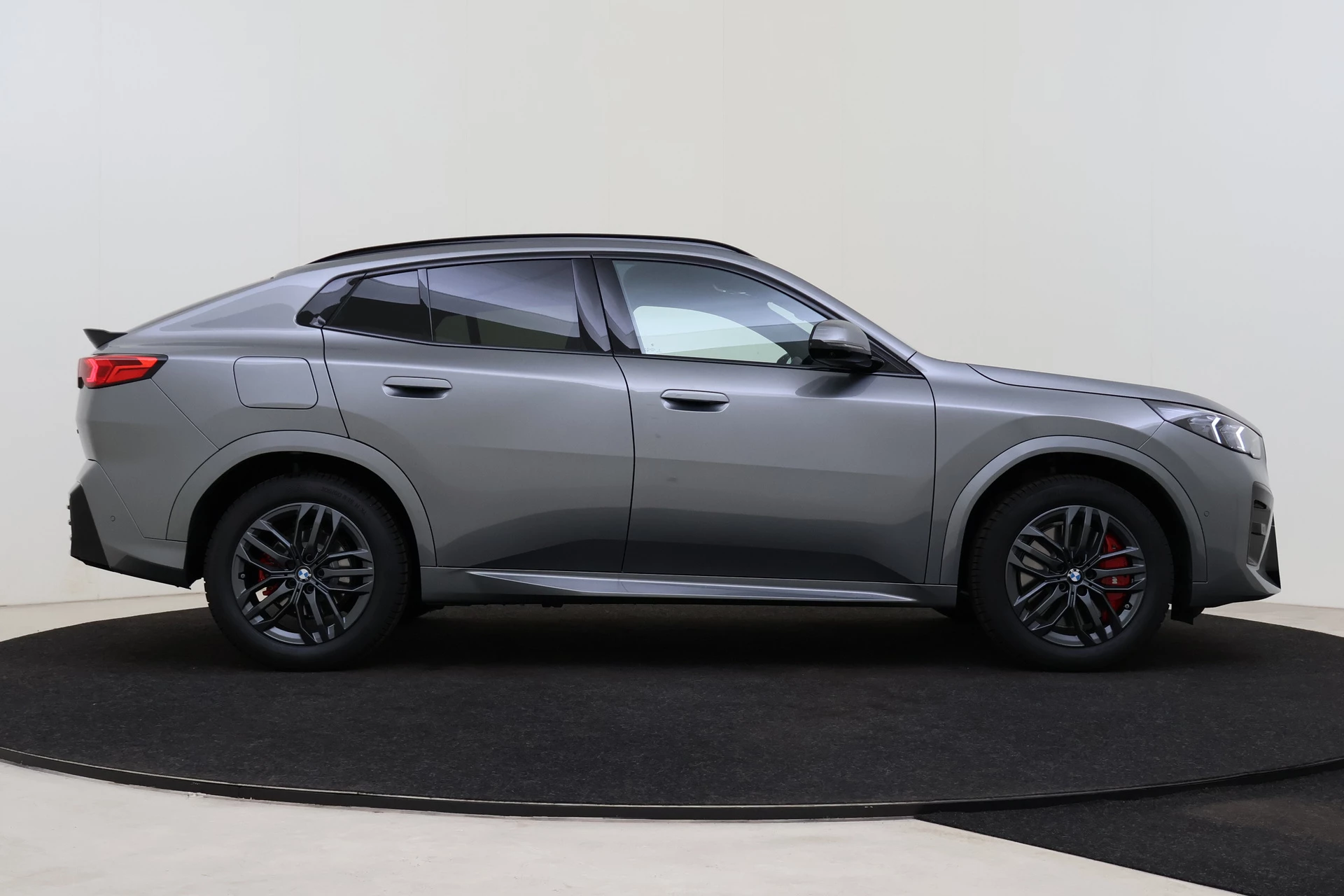 Hoofdafbeelding BMW X2
