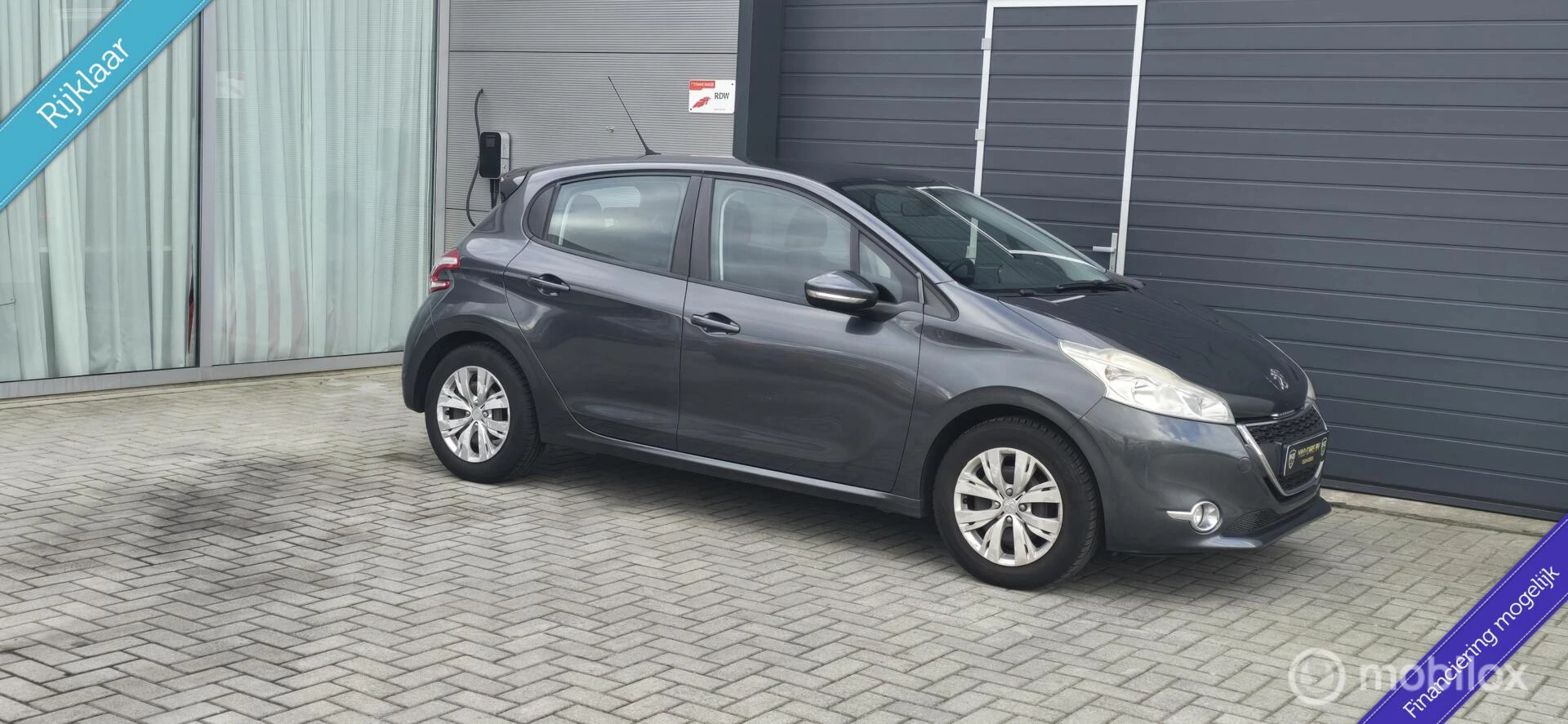 Hoofdafbeelding Peugeot 208