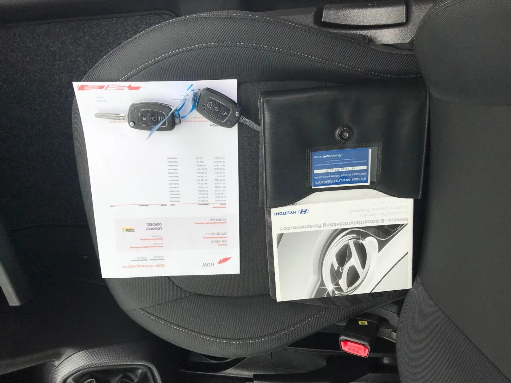 Hoofdafbeelding Hyundai i10