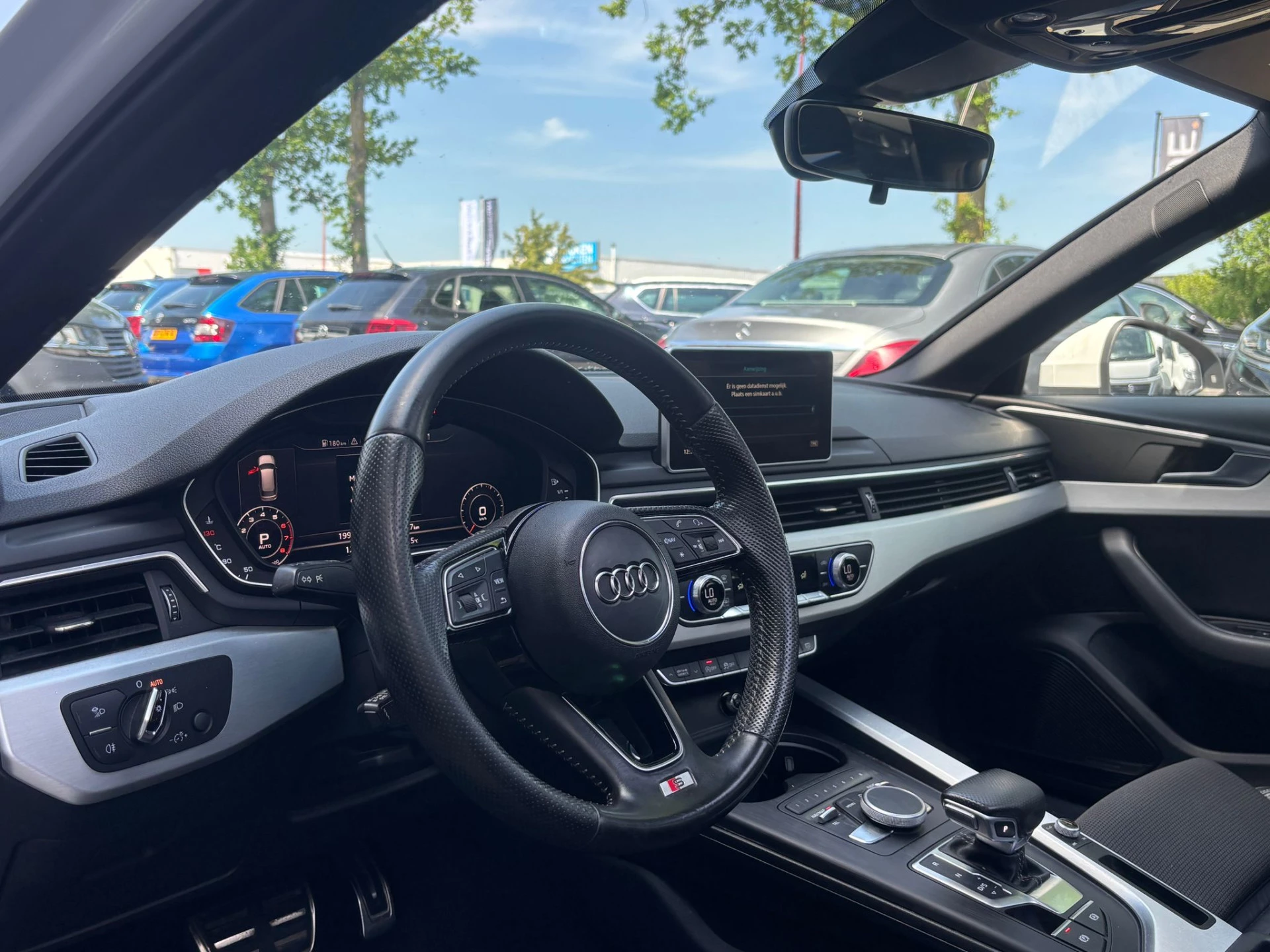 Hoofdafbeelding Audi A4