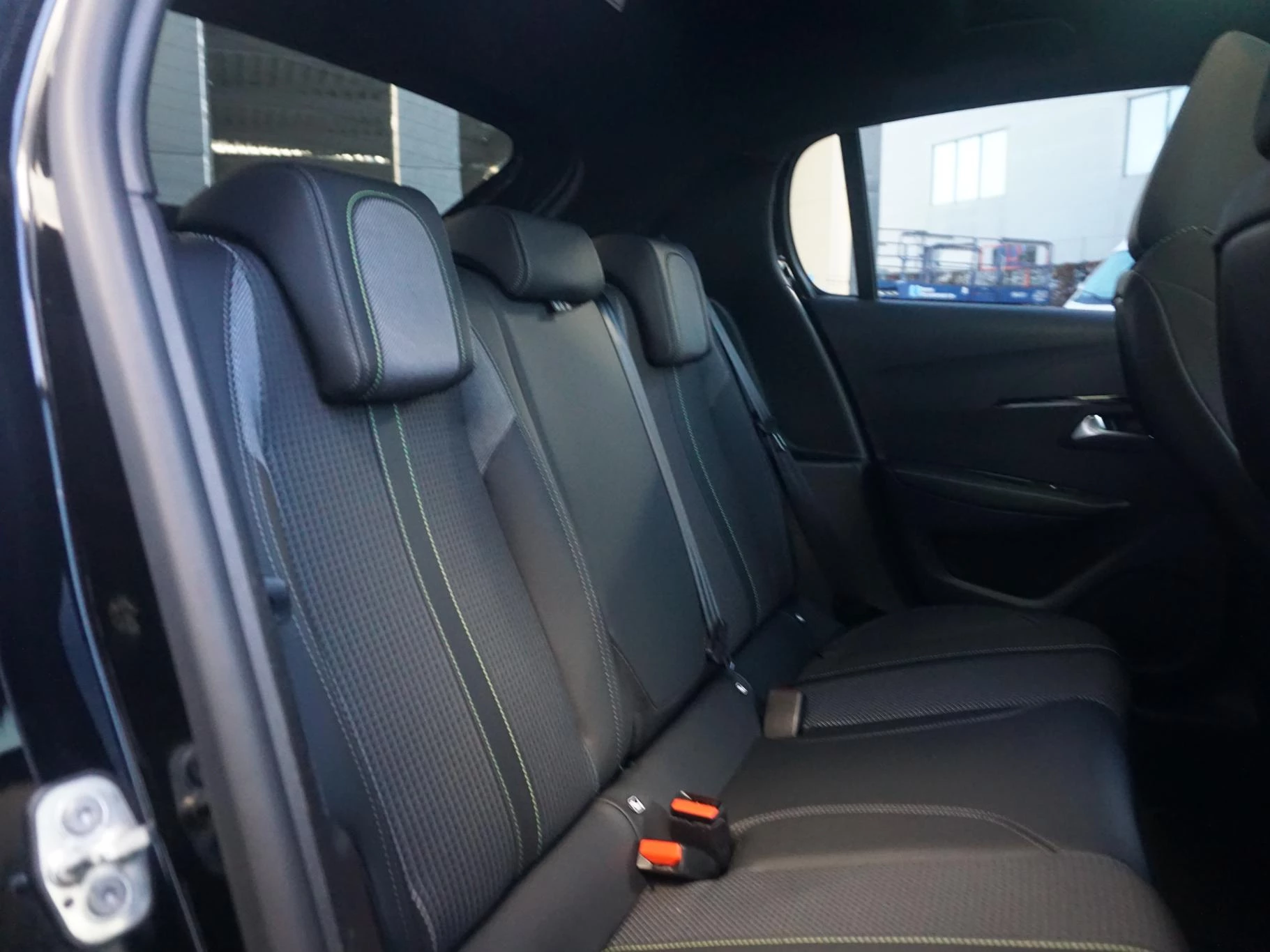 Hoofdafbeelding Peugeot e-208