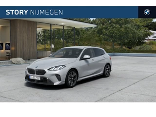 BMW 1 Serie 120 M Sport Automaat / Sportstoelen / Achteruitrijcamera / M Adaptief onderstel / Parking Assistant / Stoelverwarming