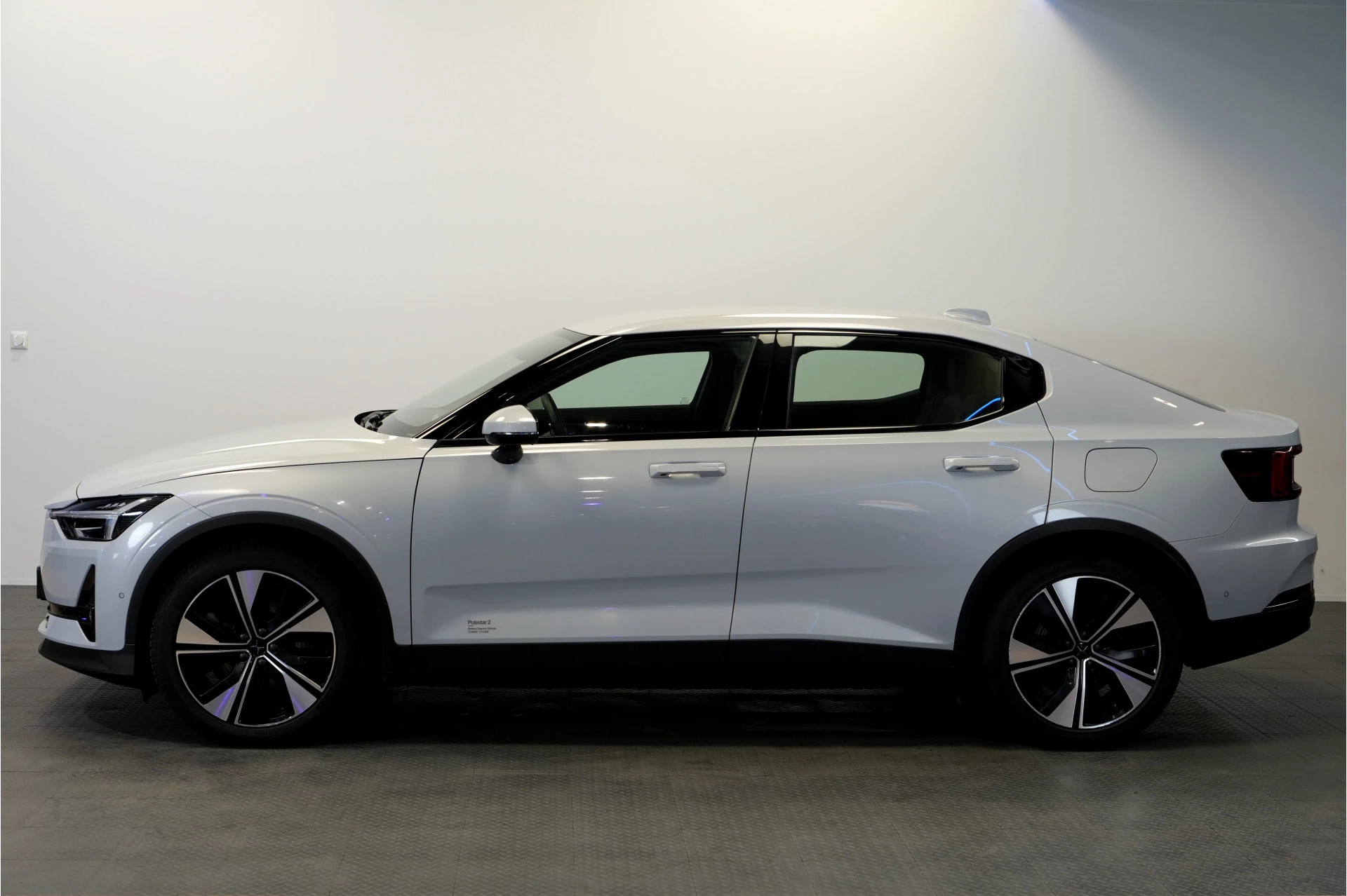 Hoofdafbeelding Polestar 2