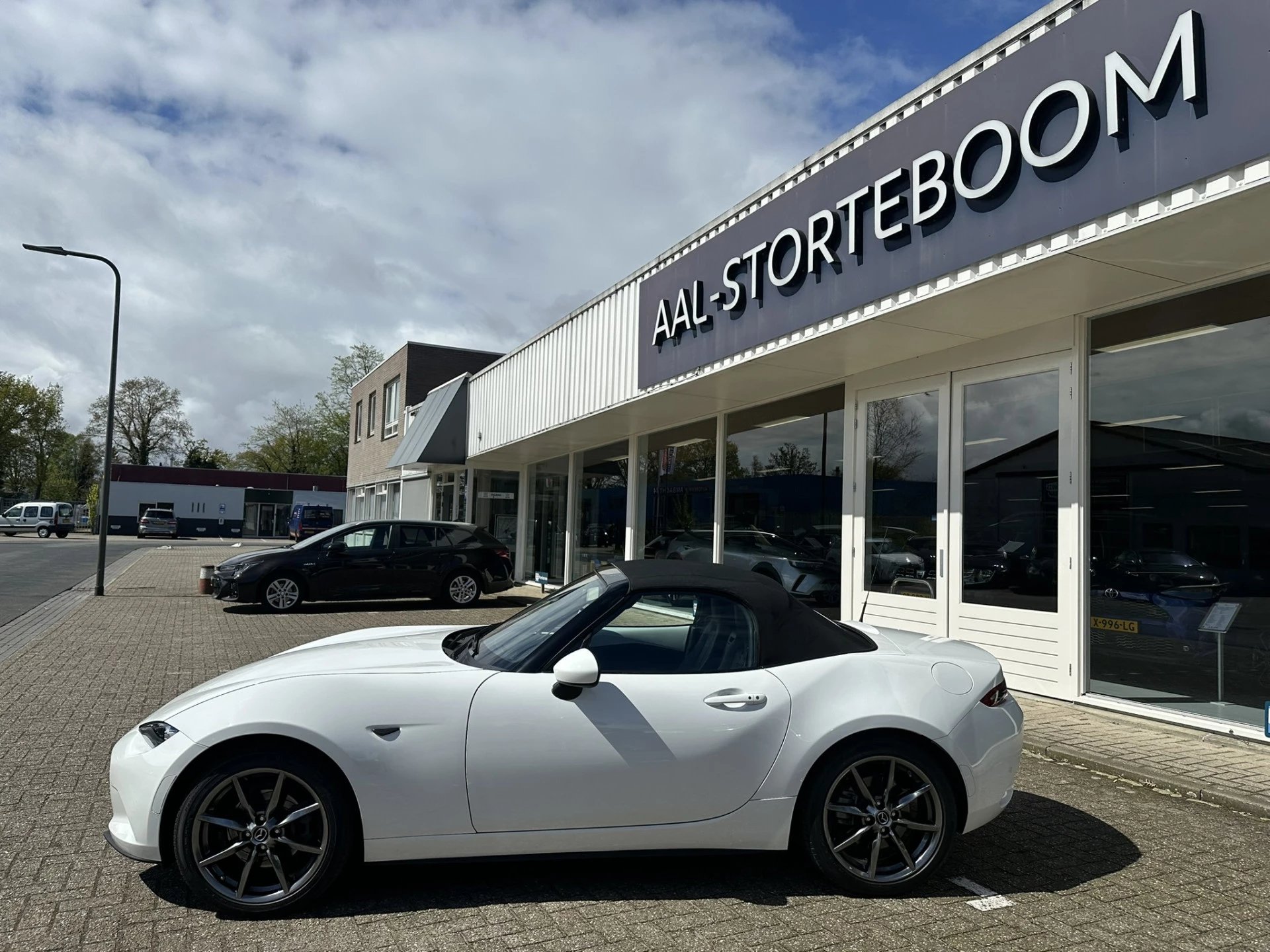 Hoofdafbeelding Mazda MX-5