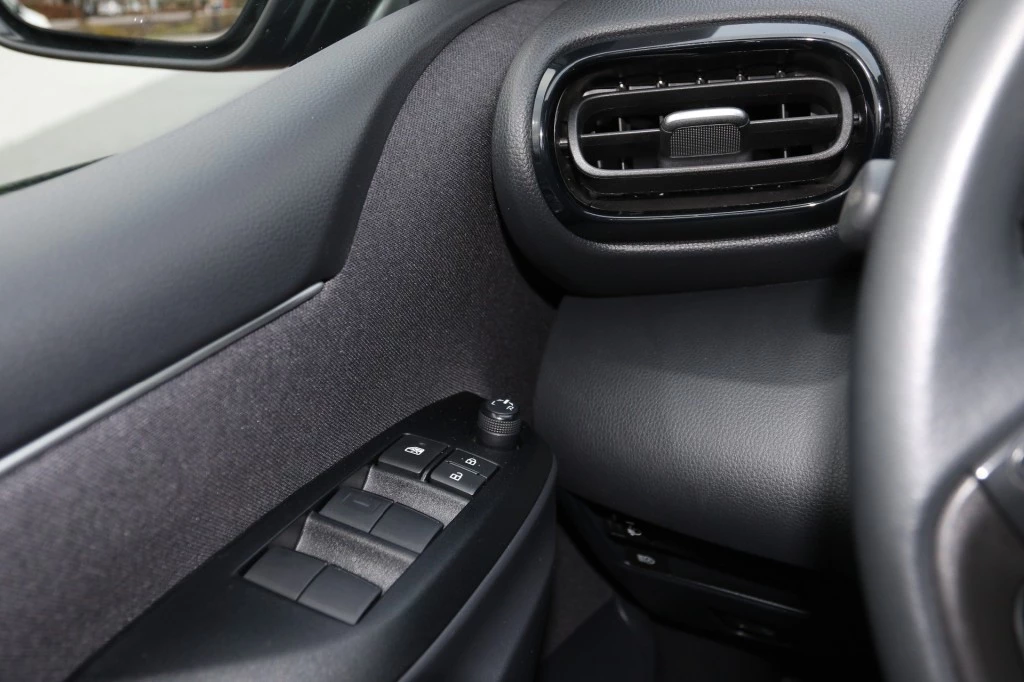 Hoofdafbeelding Mazda 2 Hybrid