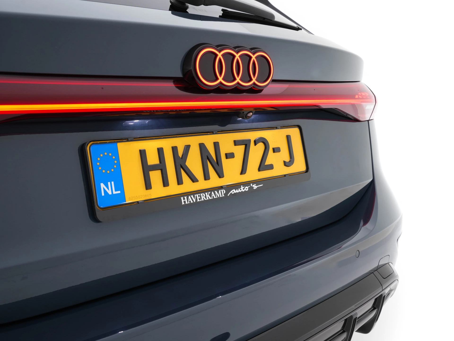 Hoofdafbeelding Audi A6 Avant e-tron
