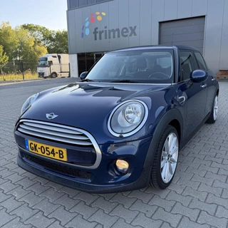 Mini Mini 1.5 Cooper Salt 2015 5DR | Dealer Onderhouden !