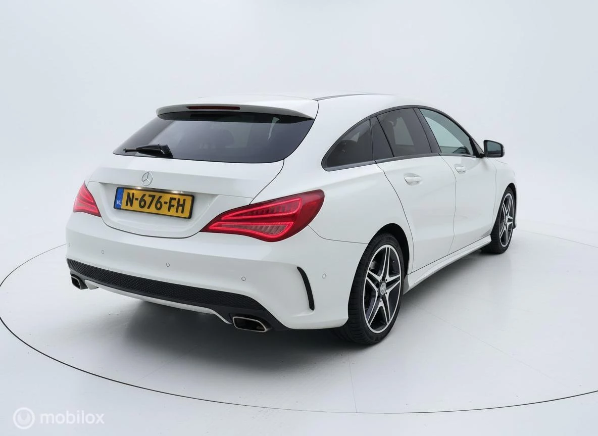Hoofdafbeelding Mercedes-Benz CLA