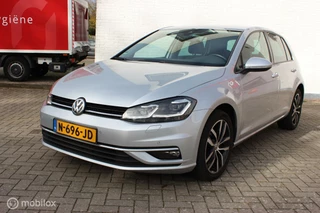 Hoofdafbeelding Volkswagen Golf Volkswagen Golf 1.6 TDI Highline Business R