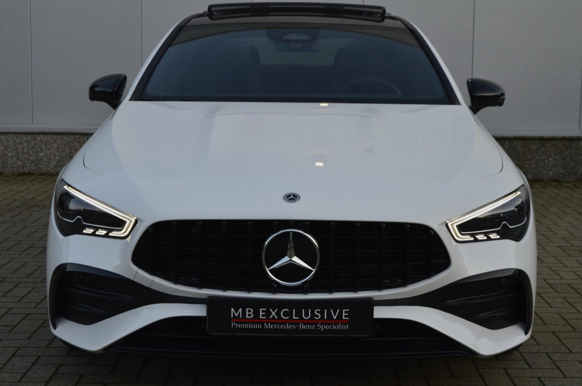 Hoofdafbeelding Mercedes-Benz CLA