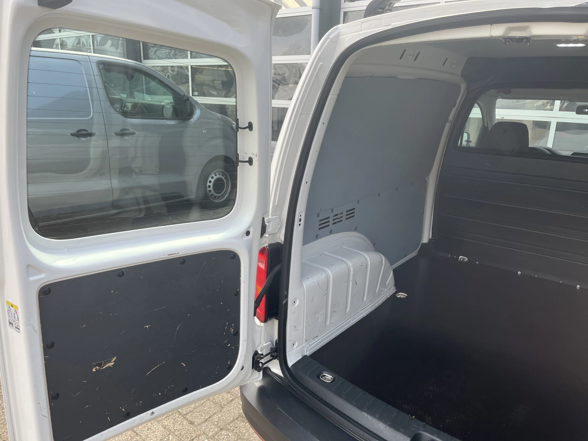 Hoofdafbeelding Volkswagen Caddy
