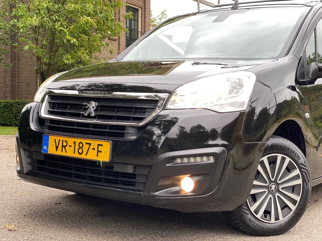 Hoofdafbeelding Peugeot Partner