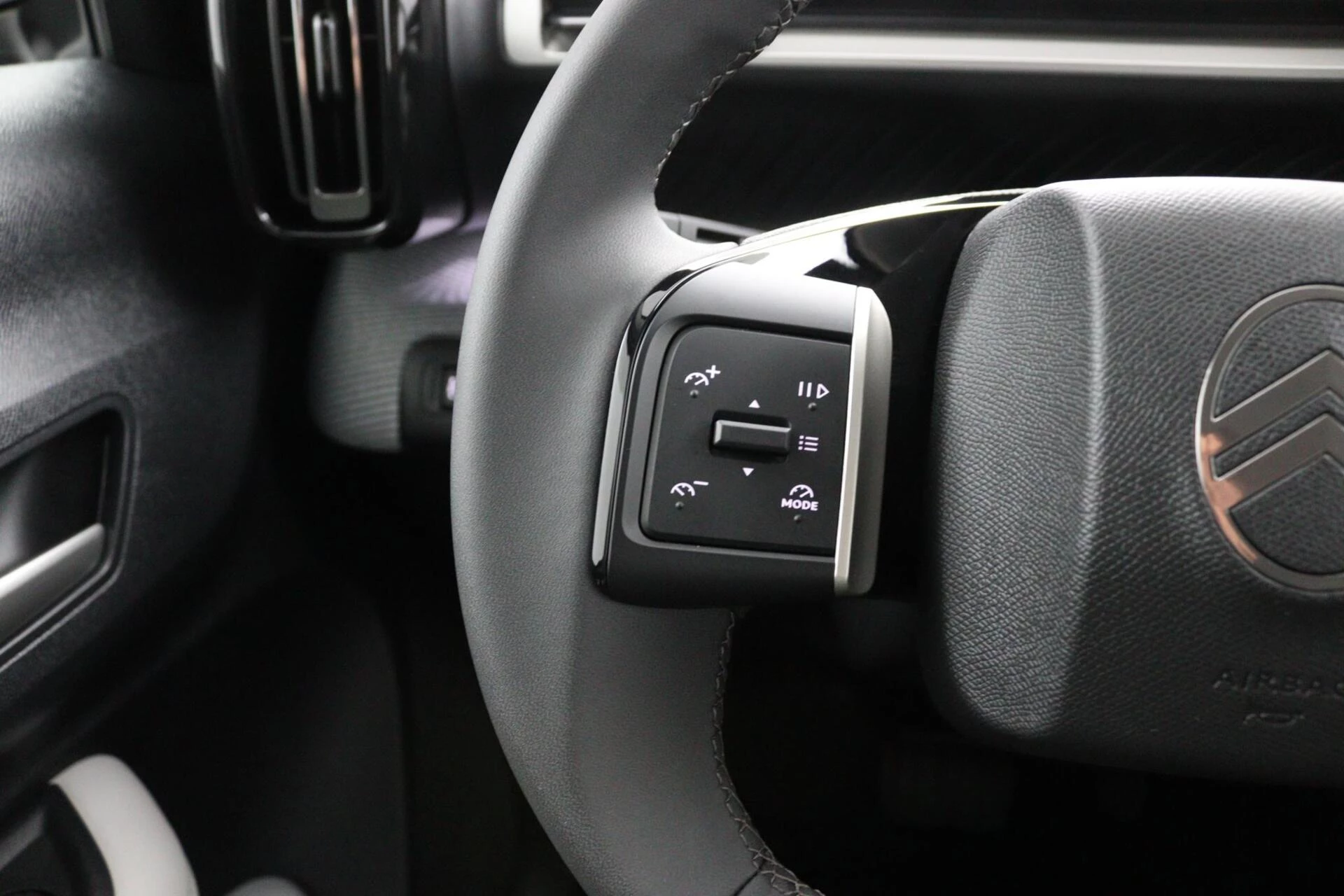 Hoofdafbeelding Citroën ë-C3 Aircross