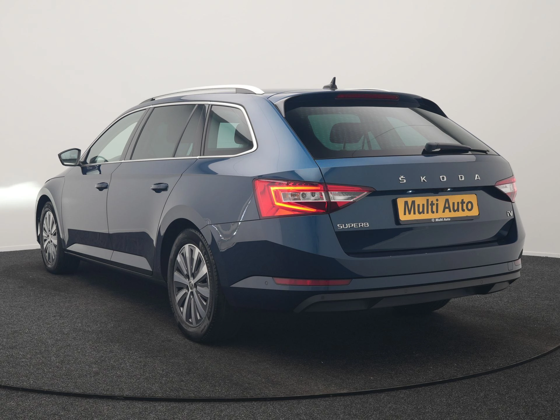 Hoofdafbeelding Škoda Superb