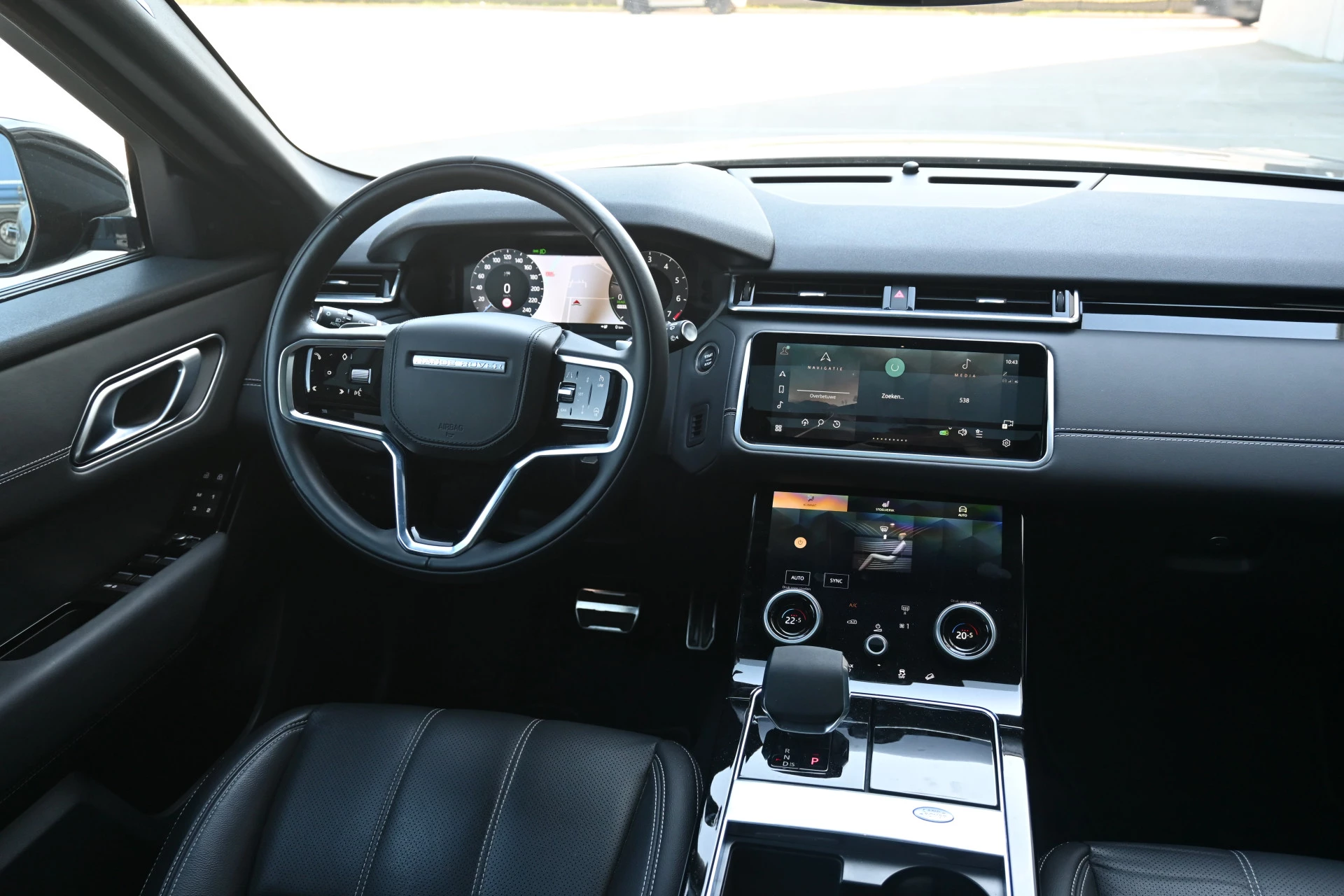 Hoofdafbeelding Land Rover Range Rover Velar