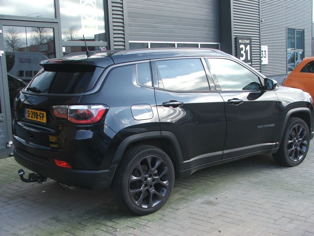 Hoofdafbeelding Jeep Compass