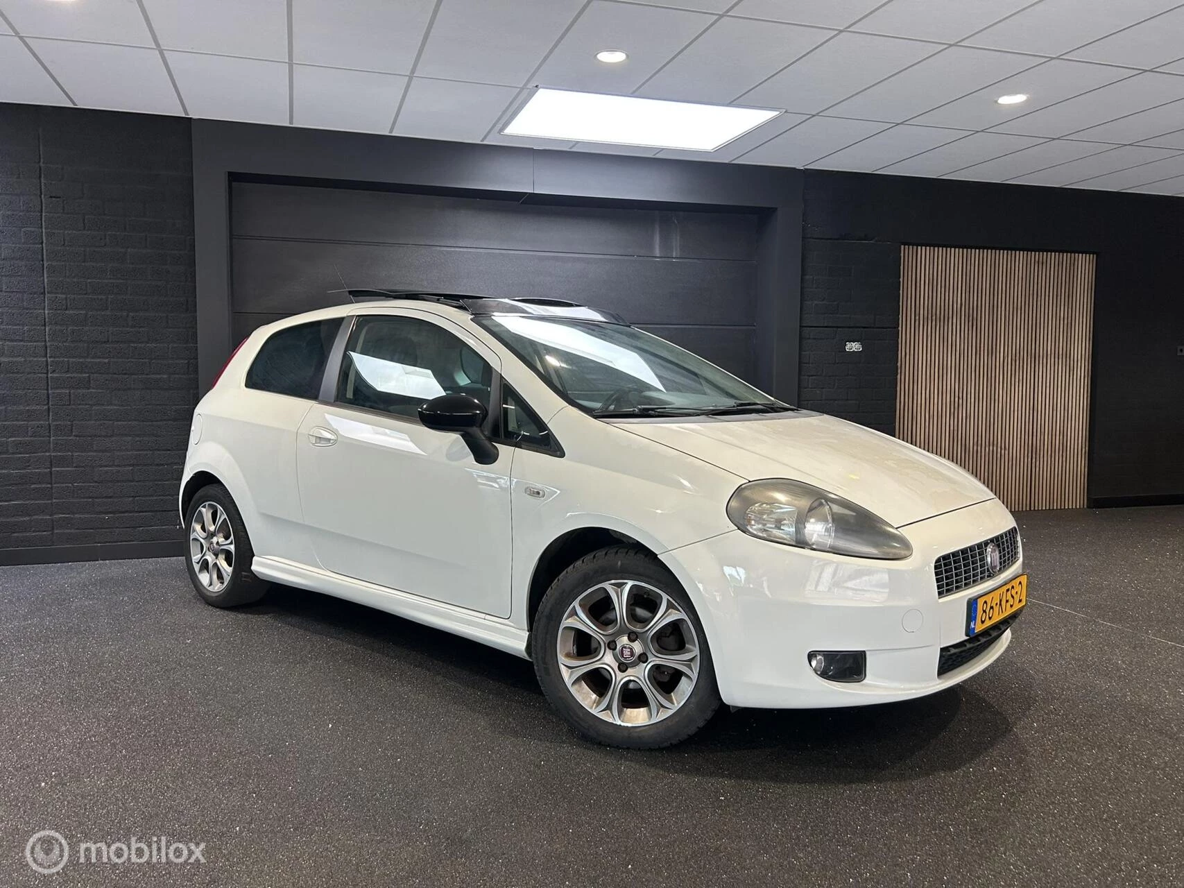 Hoofdafbeelding Fiat Punto