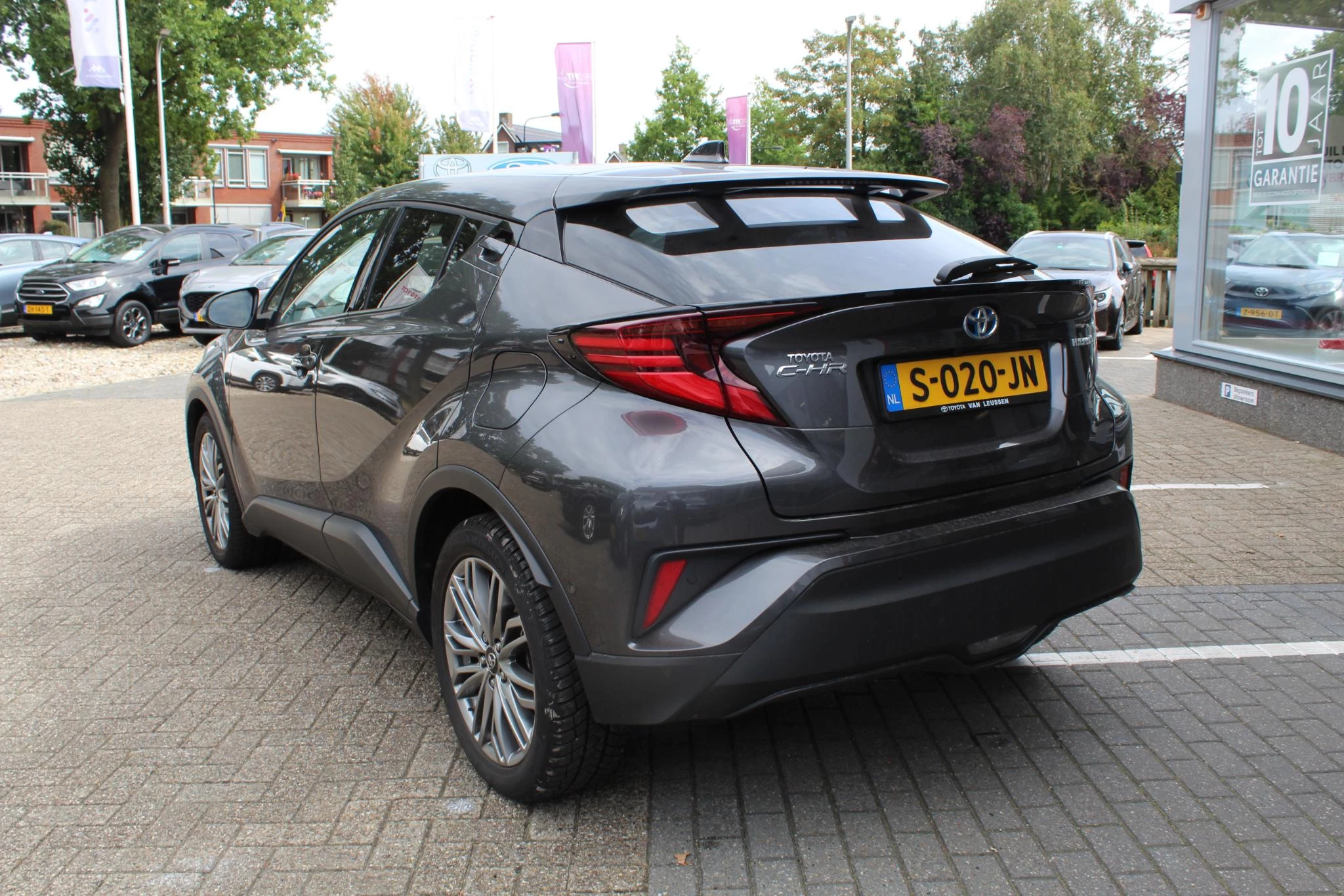 Hoofdafbeelding Toyota C-HR