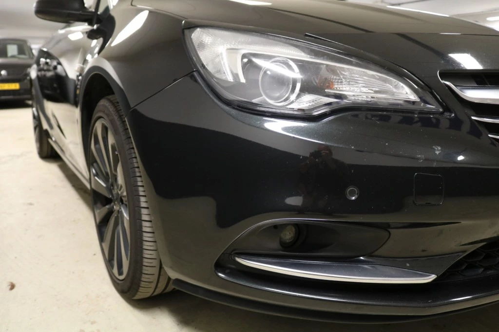 Hoofdafbeelding Opel Cascada