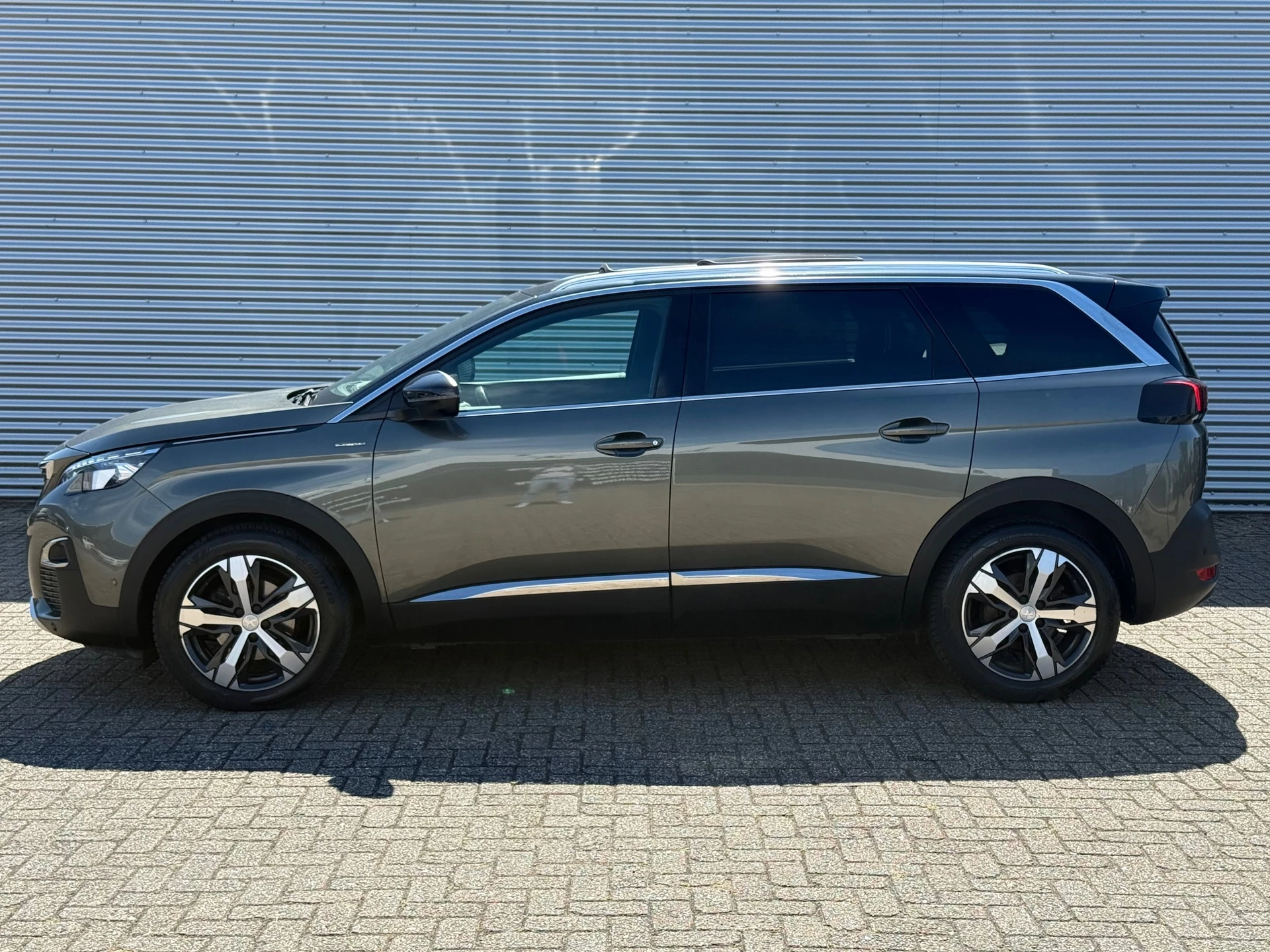 Hoofdafbeelding Peugeot 5008