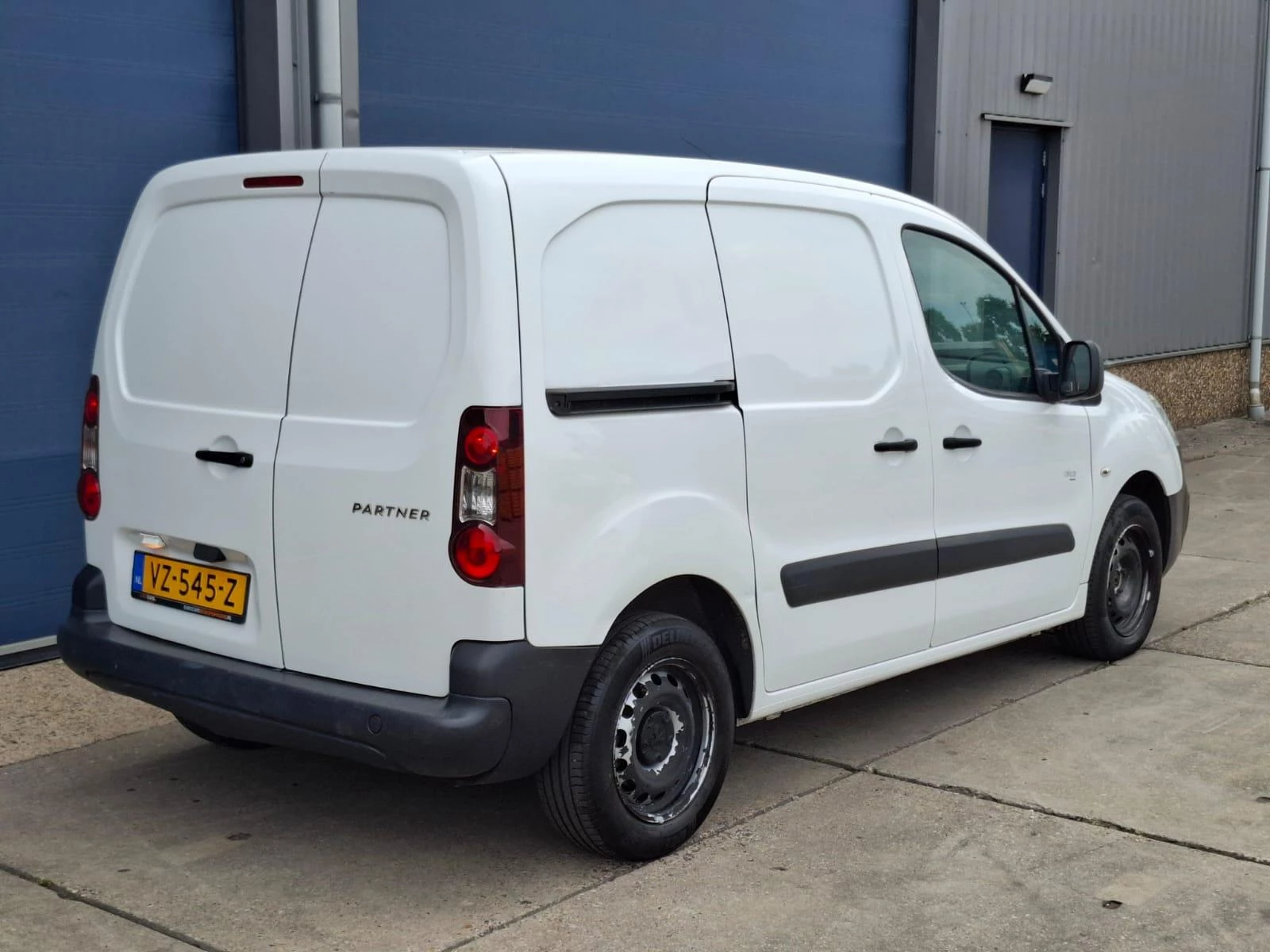 Hoofdafbeelding Peugeot Partner