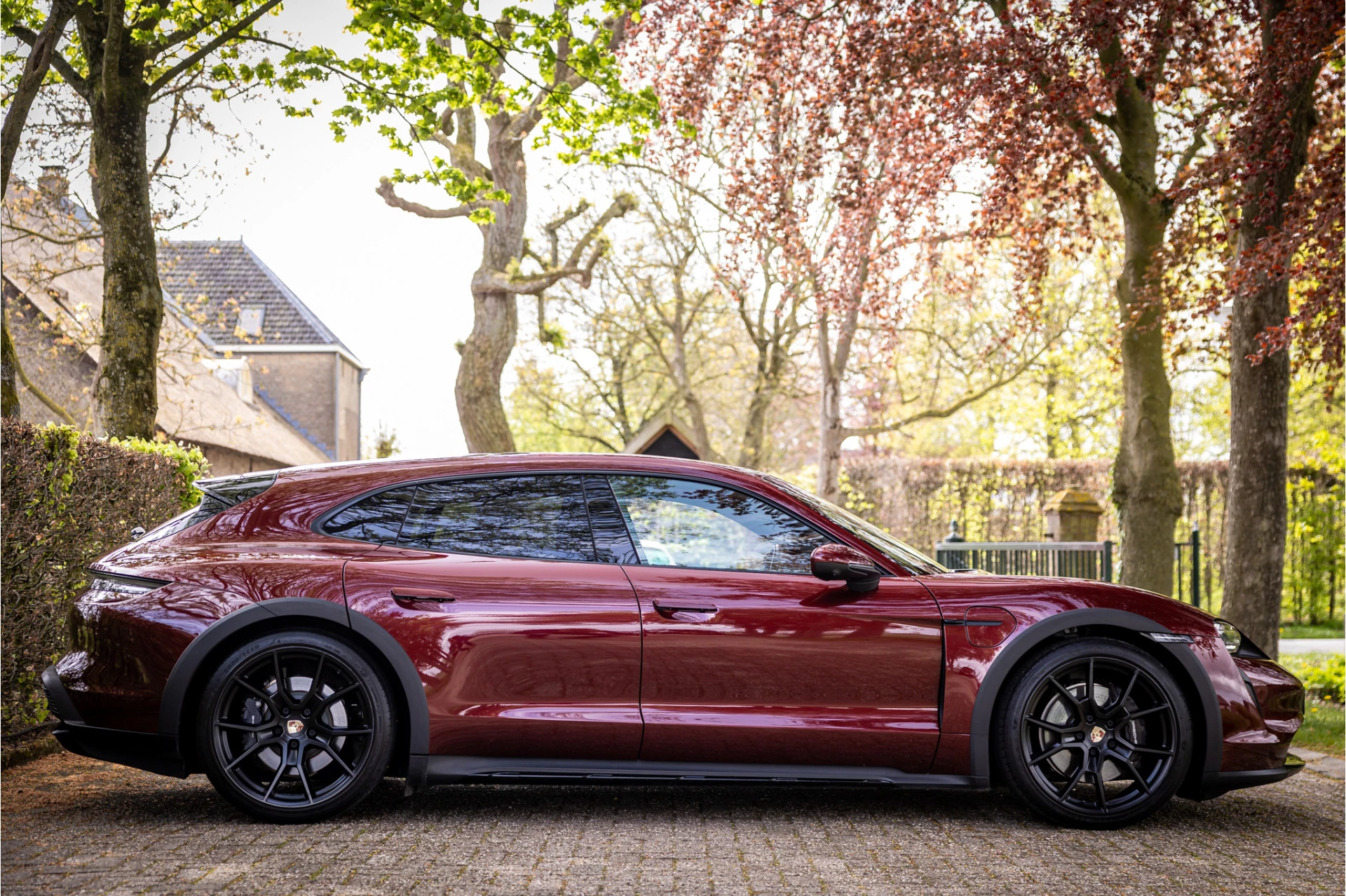 Hoofdafbeelding Porsche Taycan