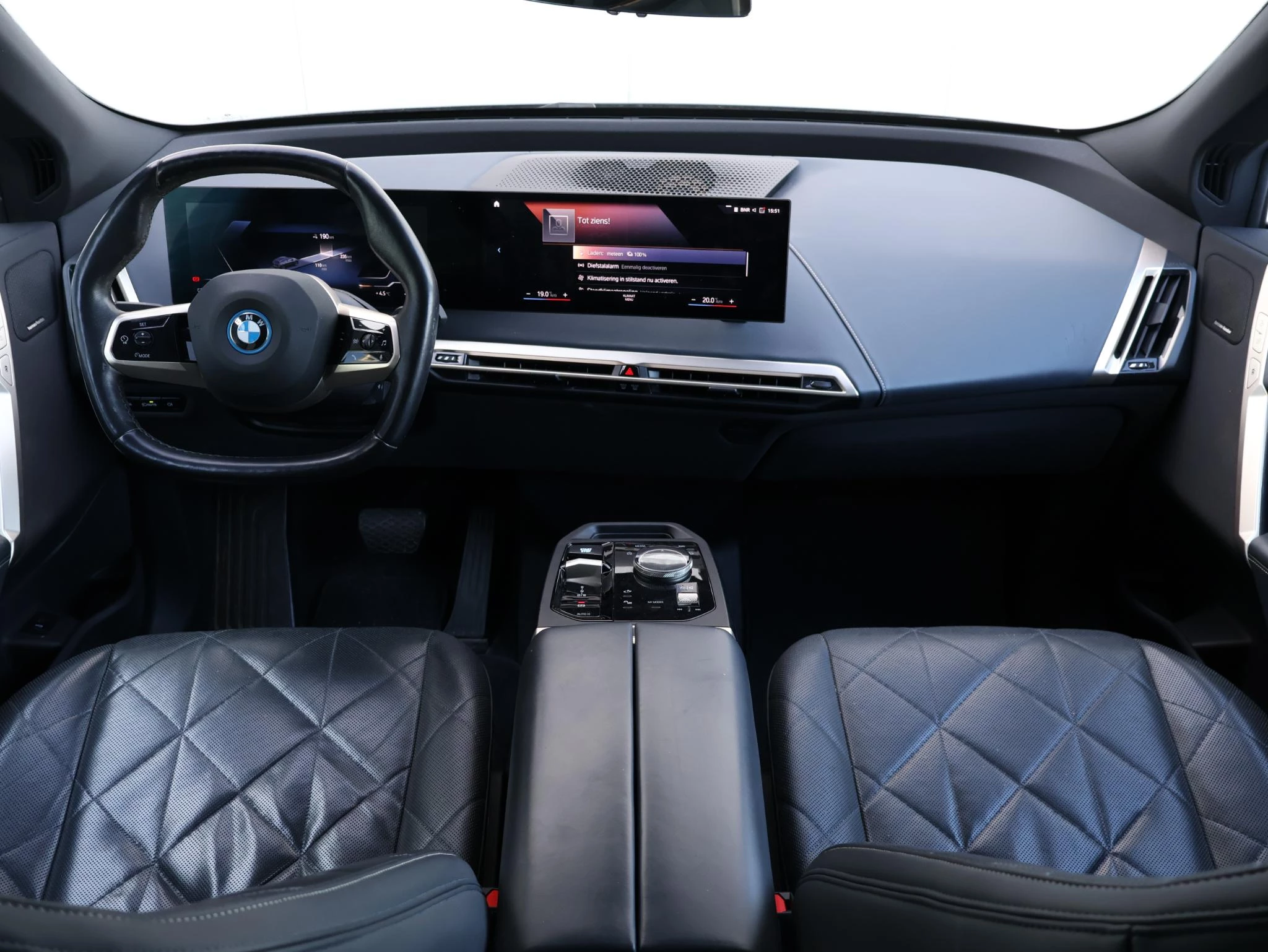 Hoofdafbeelding BMW iX