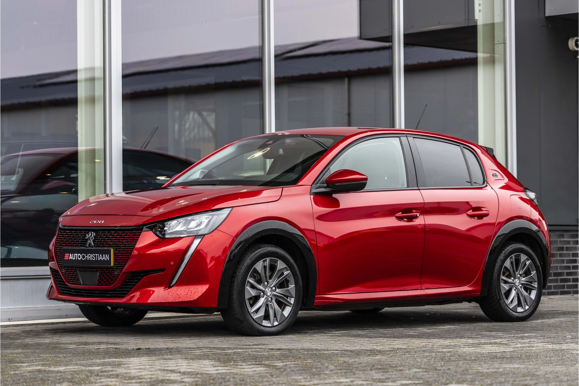 Hoofdafbeelding Peugeot e-208