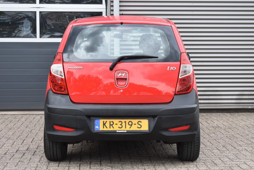 Hoofdafbeelding Hyundai i10