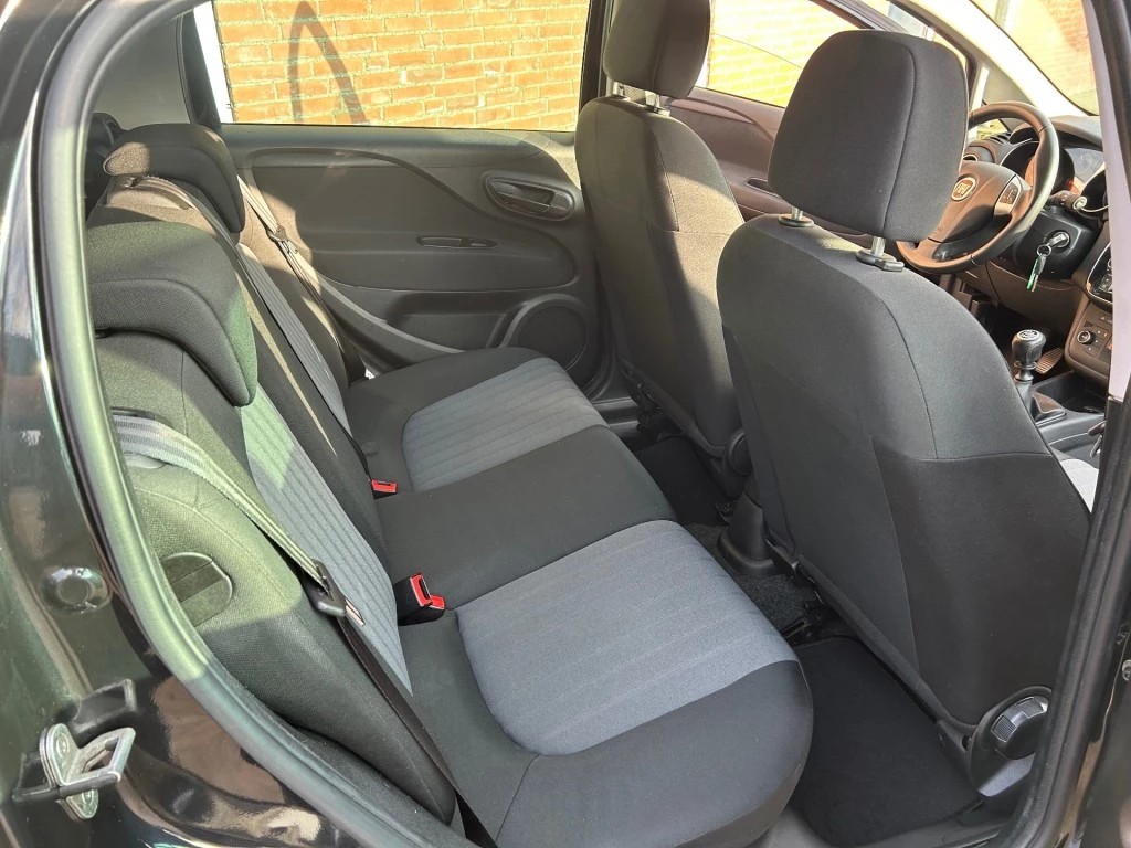 Hoofdafbeelding Fiat Punto