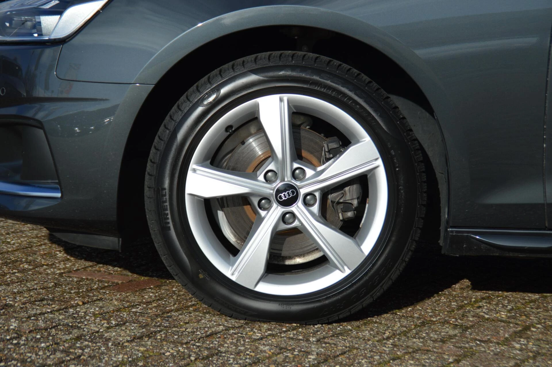 Hoofdafbeelding Audi A4