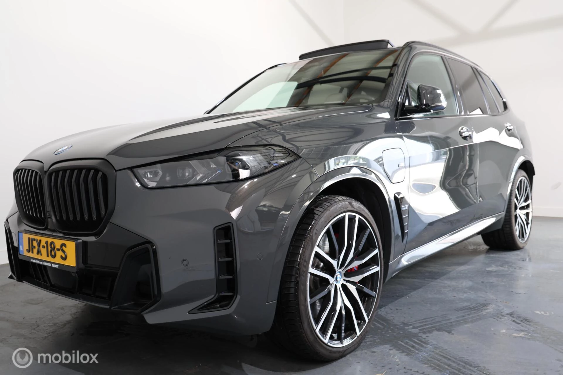 Hoofdafbeelding BMW X5