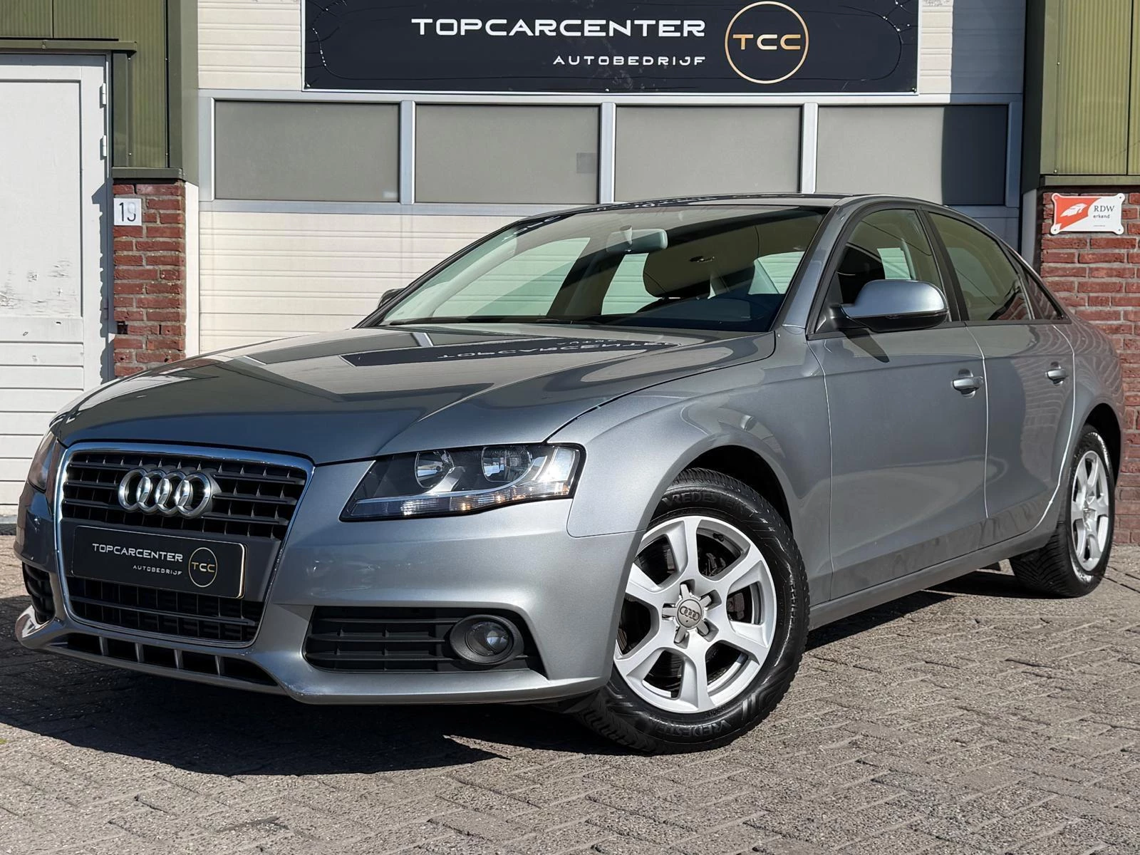 Hoofdafbeelding Audi A4