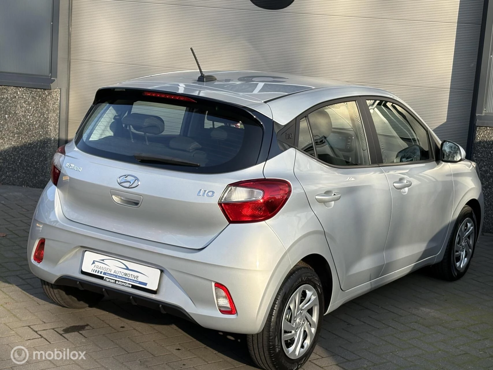 Hoofdafbeelding Hyundai i10