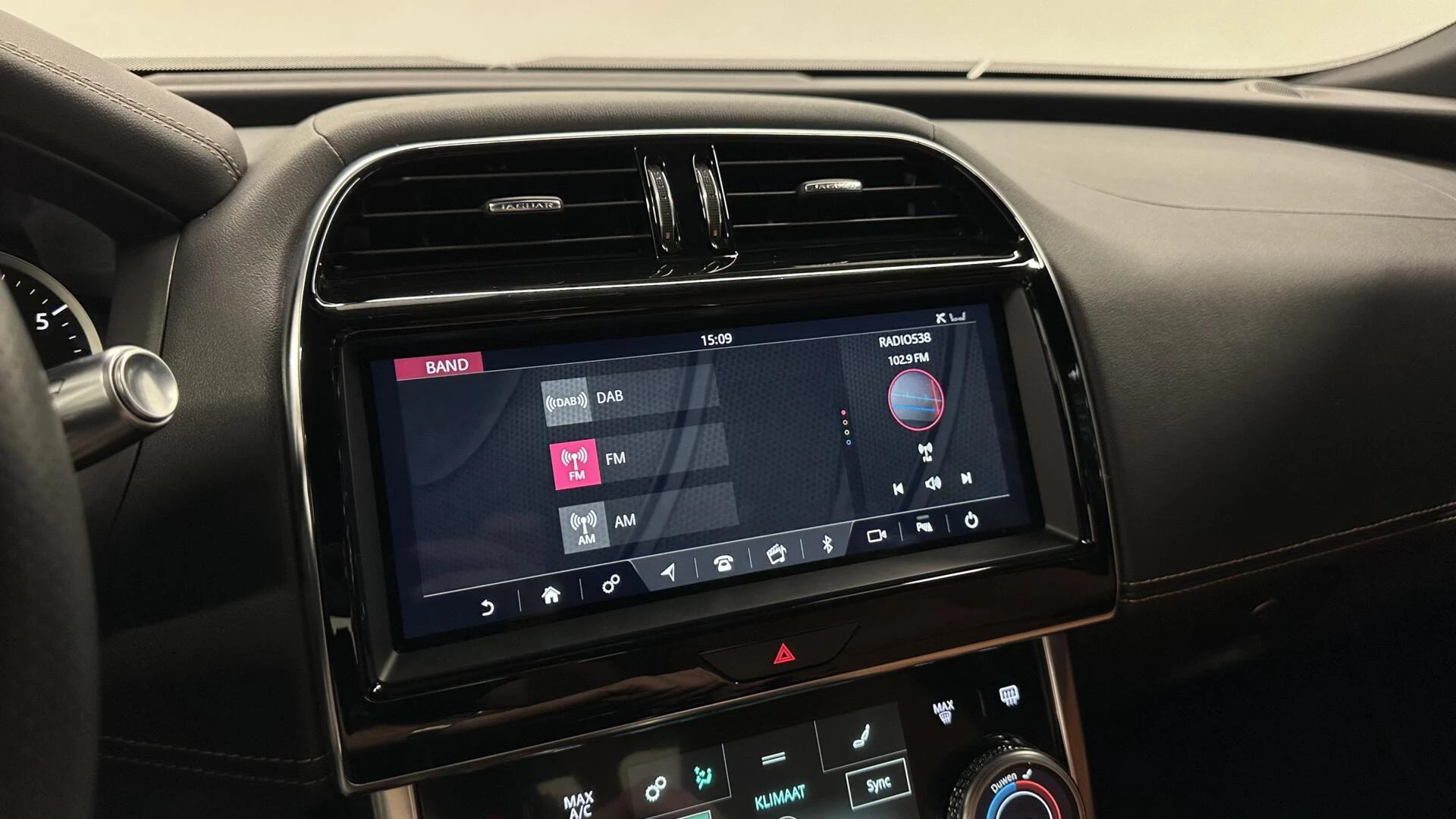 Hoofdafbeelding Jaguar XE