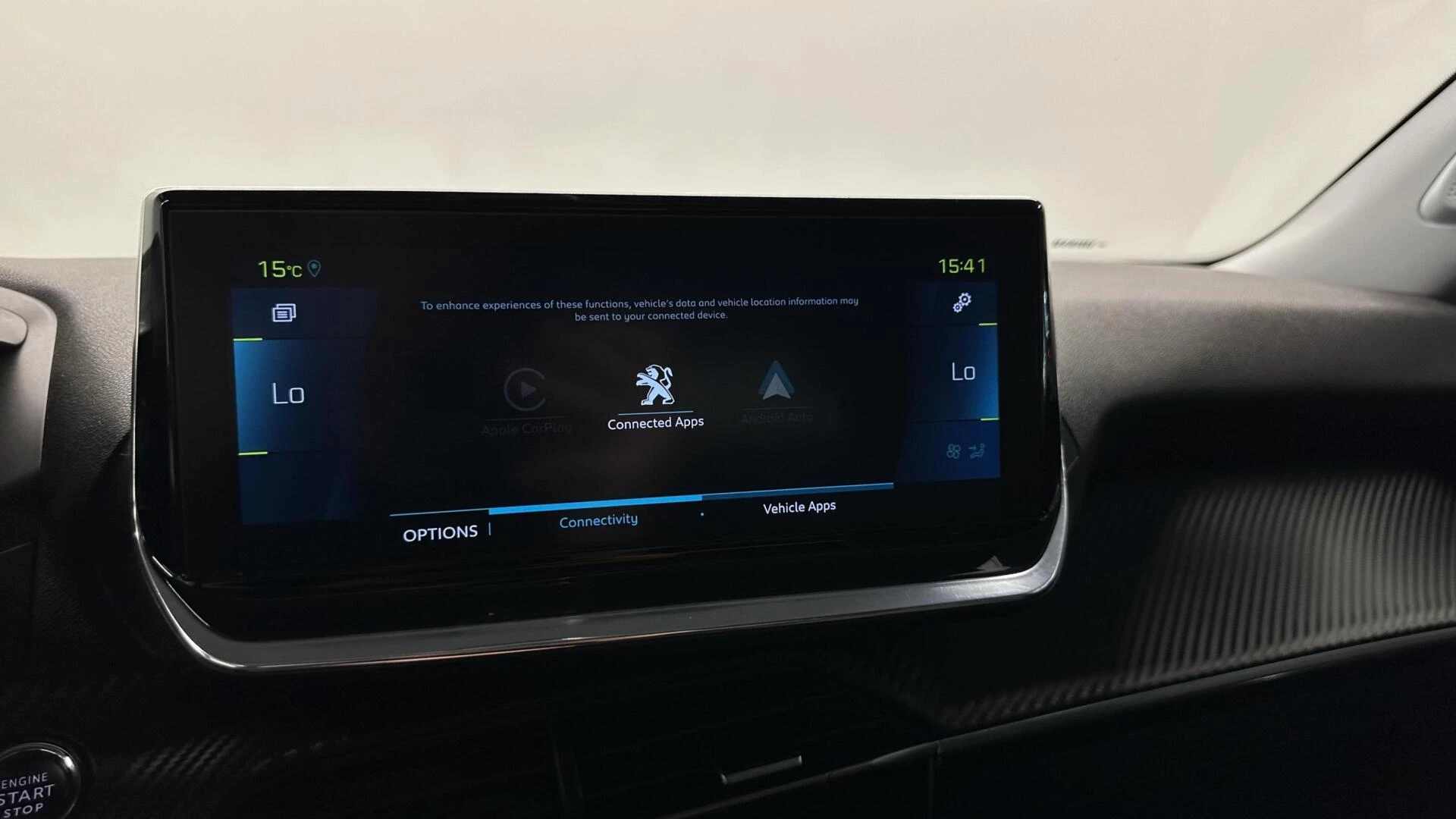 Hoofdafbeelding Peugeot e-2008