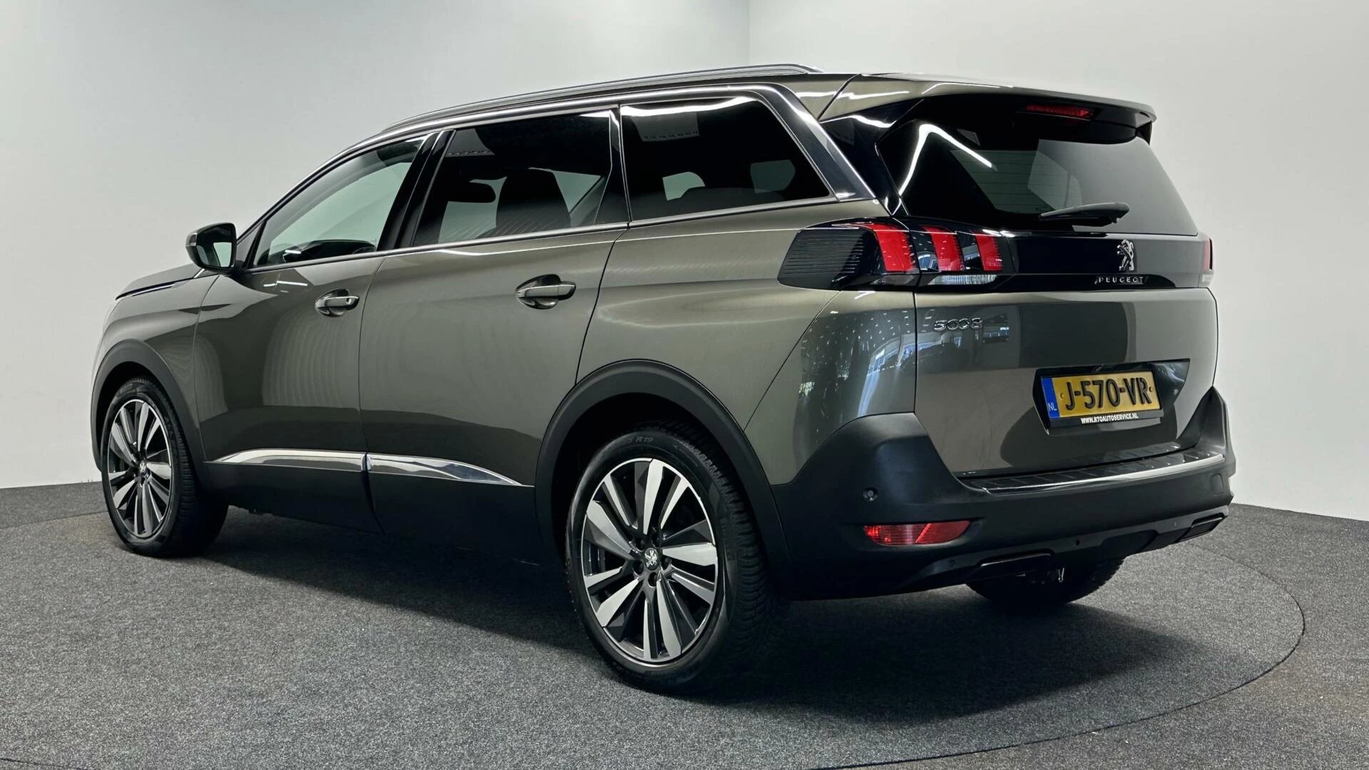 Hoofdafbeelding Peugeot 5008