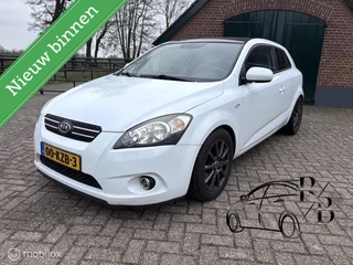 Hoofdafbeelding Kia pro_cee'd Kia pro_cee'd 1.4 CVVT X-ecutive INRUILKOOPJE  LEES TEKST!!