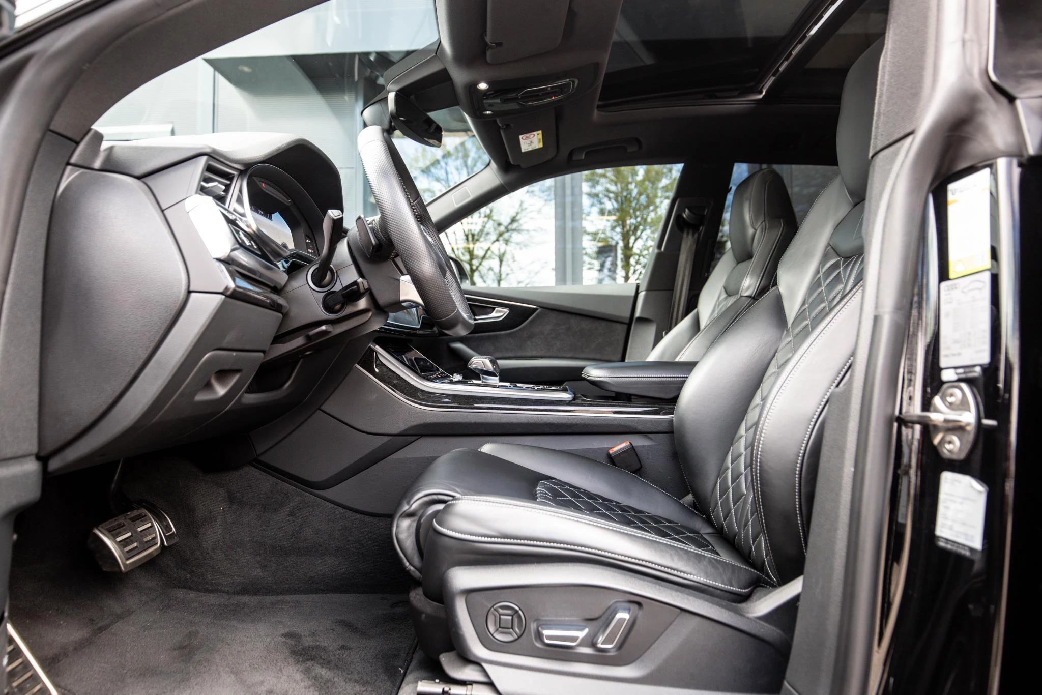 Hoofdafbeelding Audi Q8