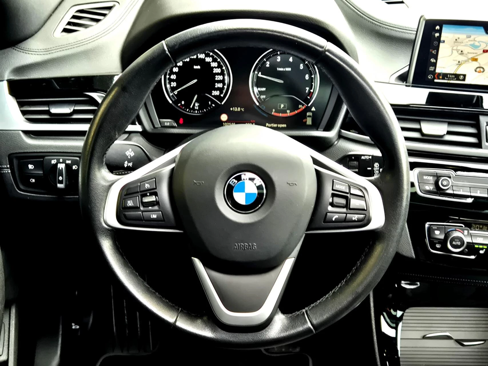 Hoofdafbeelding BMW X2