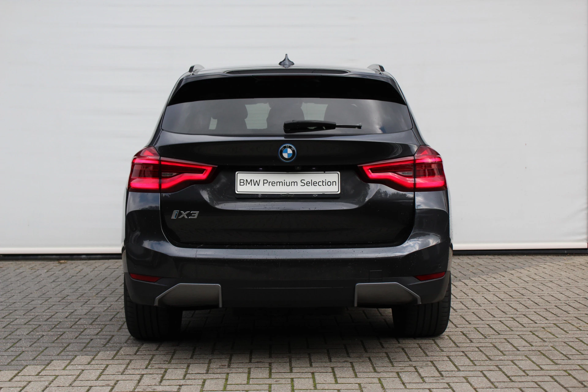 Hoofdafbeelding BMW iX3