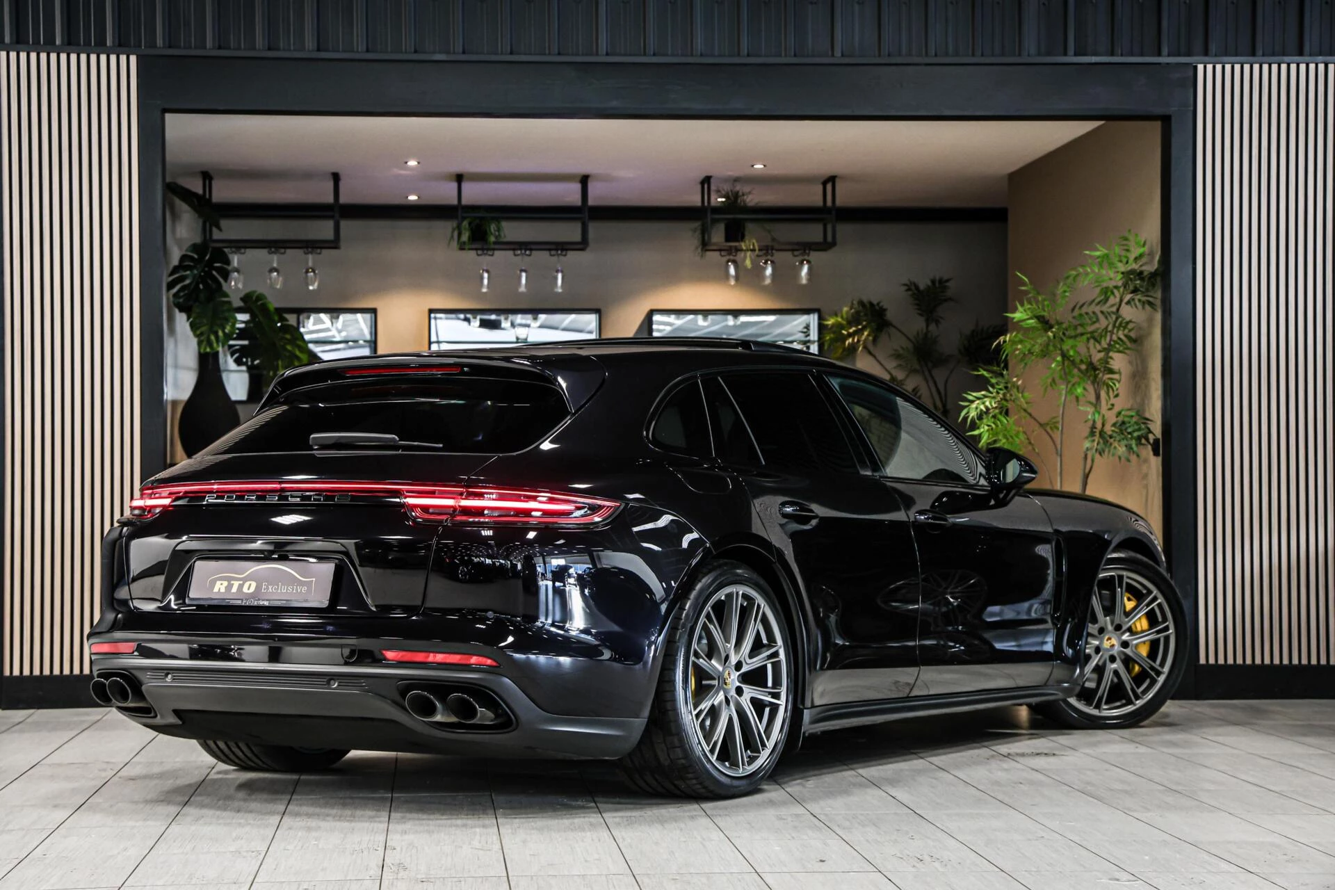 Hoofdafbeelding Porsche Panamera