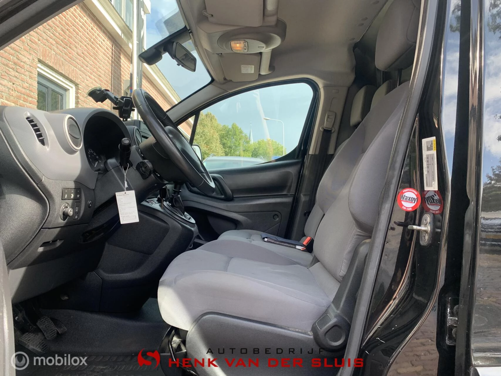 Hoofdafbeelding Peugeot Partner